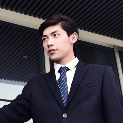 自己買汽車機(jī)油來保養(yǎng)汽車，我選豪邦牌